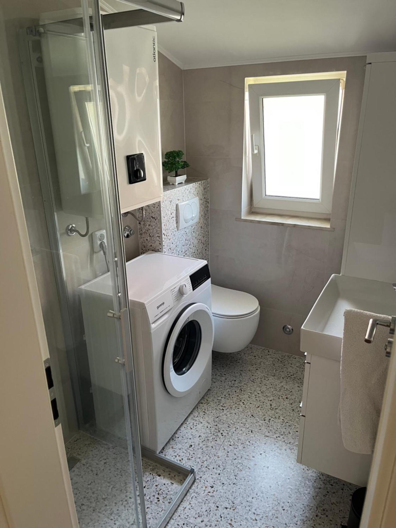 Studio Apartment Elena Zadar Exteriör bild